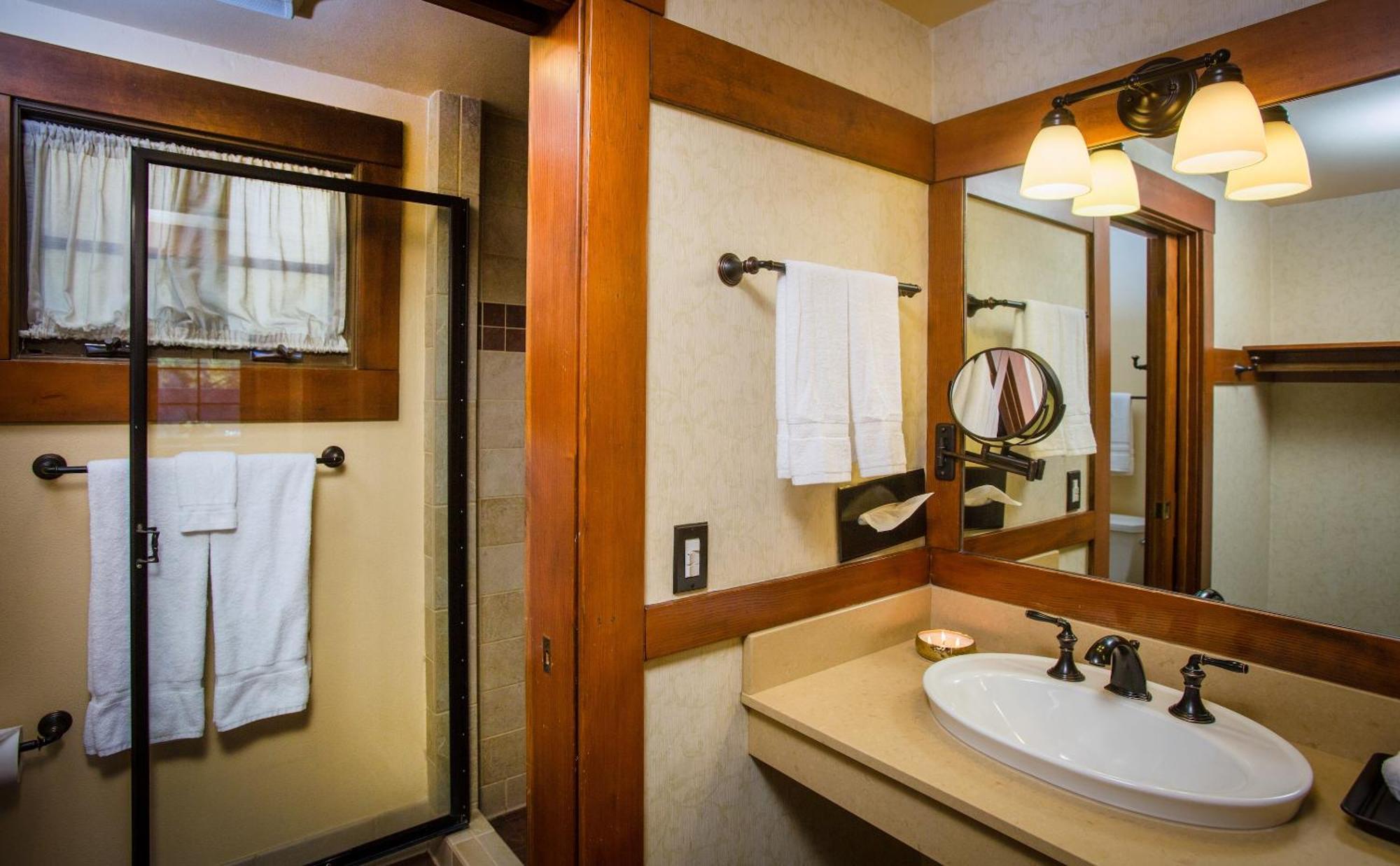 Ucla Lake Arrowhead Lodge Oda fotoğraf